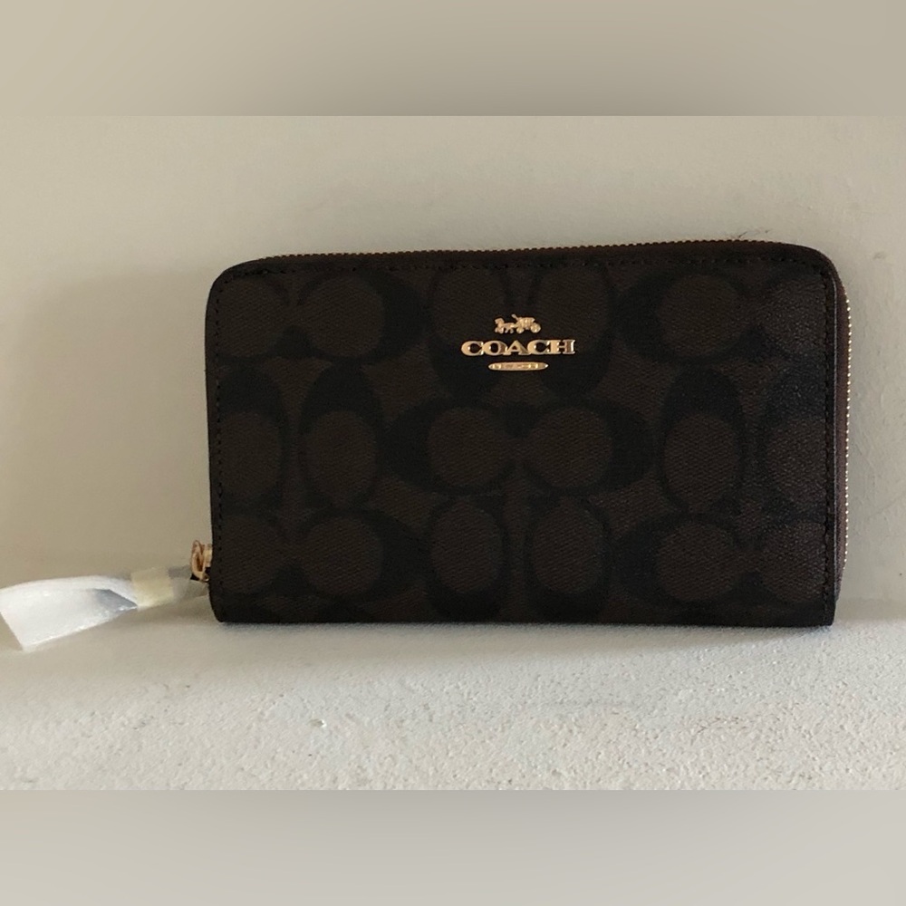 NWT Coach Brown Zip Wallet Signature Canvas
